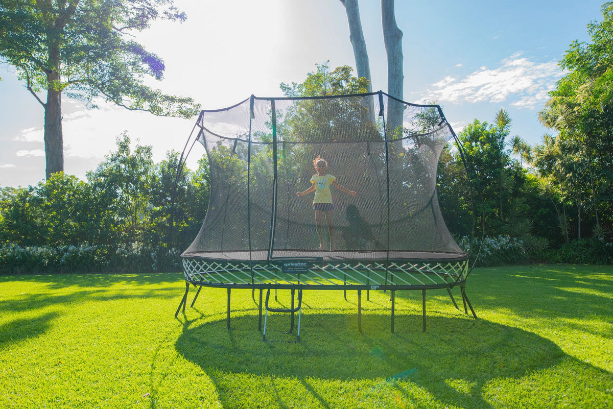 Springfree Large Square Trampoline