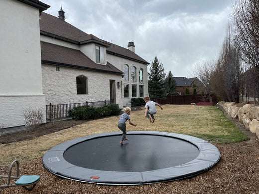 Safety Tips for Trampoline Jumping: How to Avoid Injury